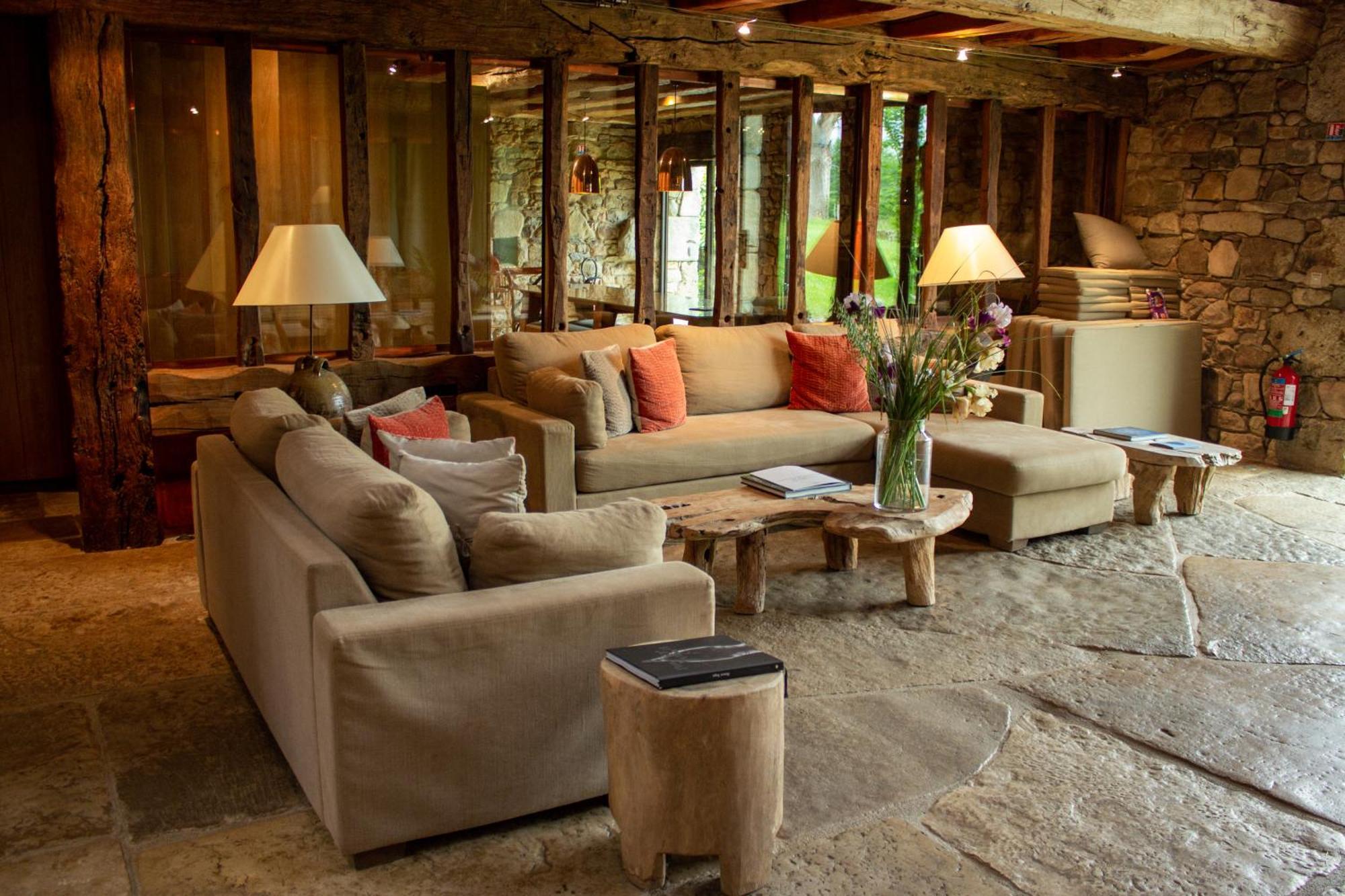 Hotel Domaine Des Etangs, Auberge Resorts Collection Massignac ภายนอก รูปภาพ