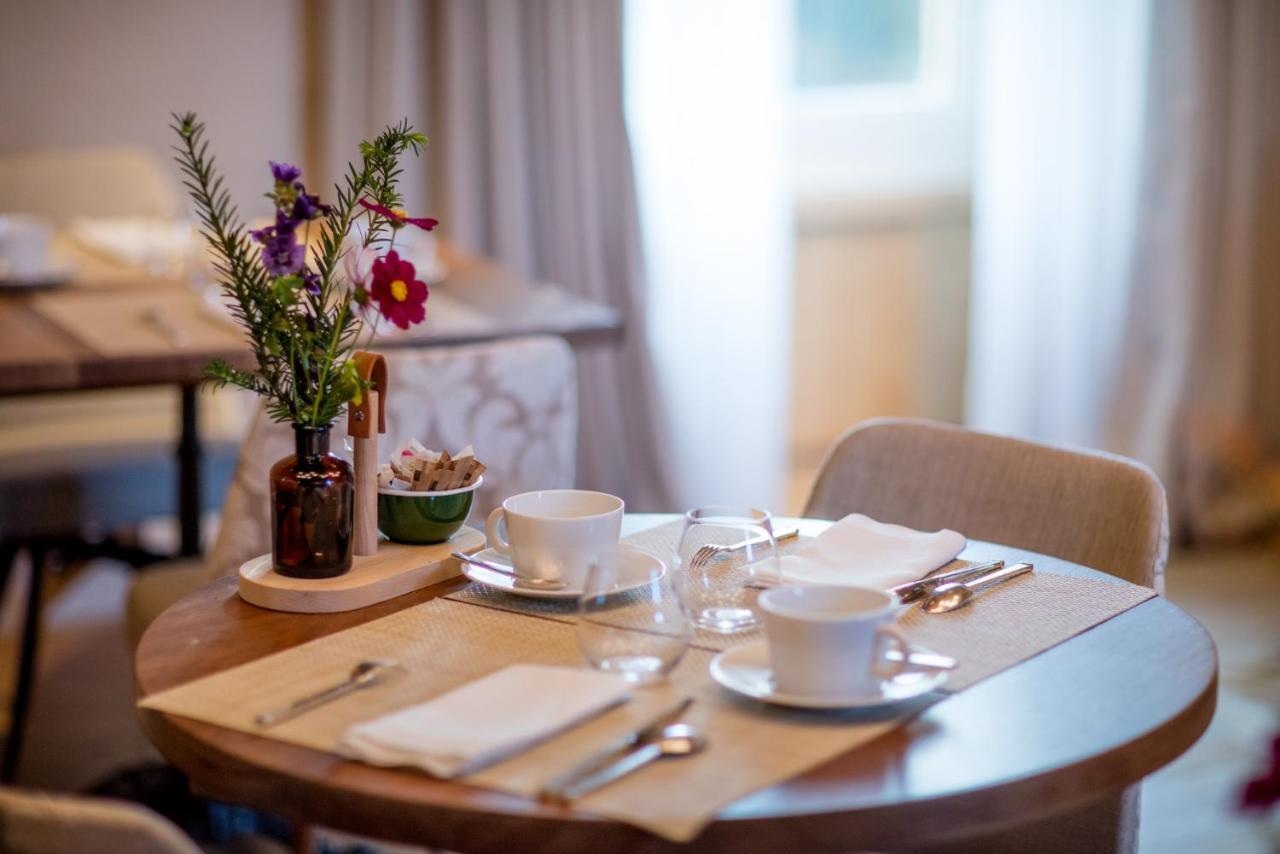 Hotel Domaine Des Etangs, Auberge Resorts Collection Massignac ภายนอก รูปภาพ